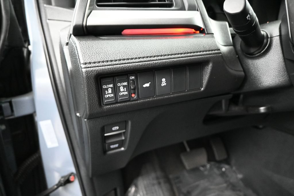 Used 2025 Honda Odyssey Sport-L image 7