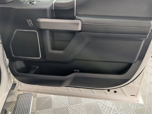 Used 2020 Ford F150 Platinum w/ Equipment Group 701A Luxury image 38