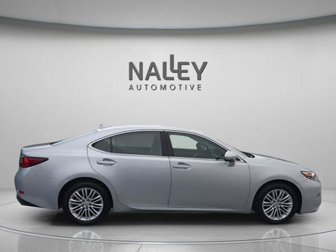 Used 2017 Lexus ES 350 image 5