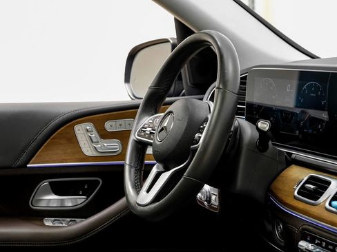 Used 2020 Mercedes-Benz GLS 450 4MATIC w/ Convenience Package image 13