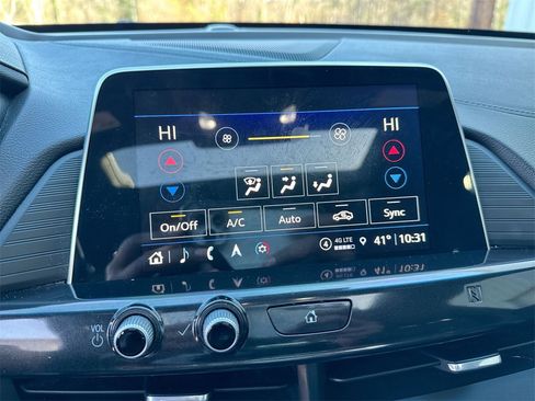 Used 2021 Cadillac CT4 Premium Luxury image 25