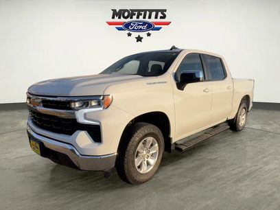 Used 2025 Chevrolet Silverado 1500 LT w/ Leather Package