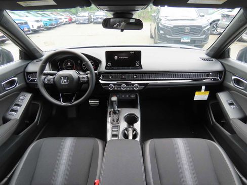 New 2026 Honda Civic Sport image 17