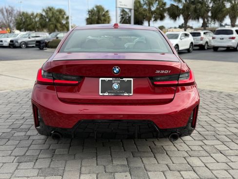 Used 2026 BMW 330i Sedan w/ M Sport Package RWD image 9