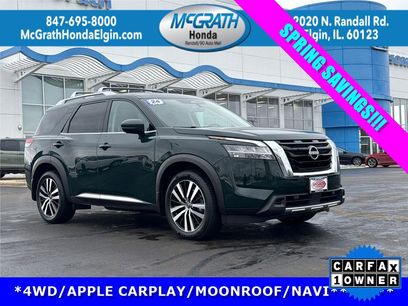 Used 2024 Nissan Pathfinder Platinum w/ Cargo Package