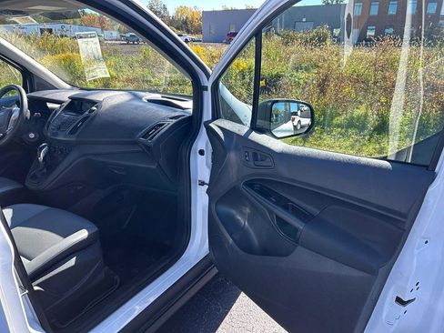 Used 2018 Ford Transit Connect XL image 23
