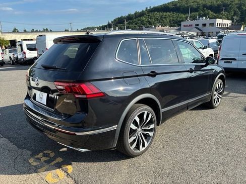 Used 2020 Volkswagen Tiguan SEL Premium R-Line w/ 3rd Row Seat Package AWD/4WD image 7