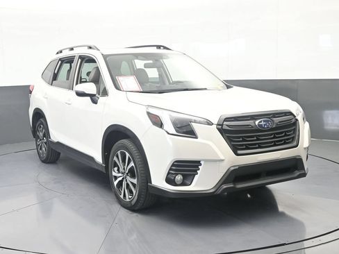 Used 2022 Subaru Forester Limited AWD/4WD image 9