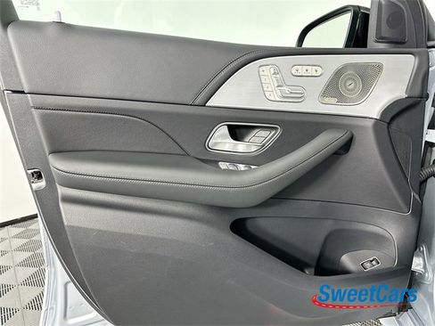 Used 2025 Mercedes-Benz GLE 53 AMG 4MATIC Coupe image 41