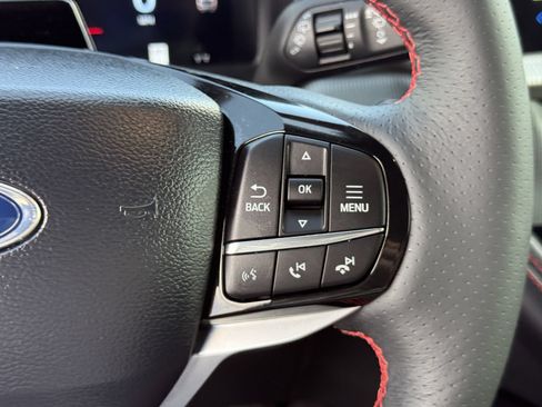 Used 2025 Ford Explorer ST-Line RWD image 37