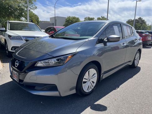 Certified 2025 Nissan Leaf S image 4