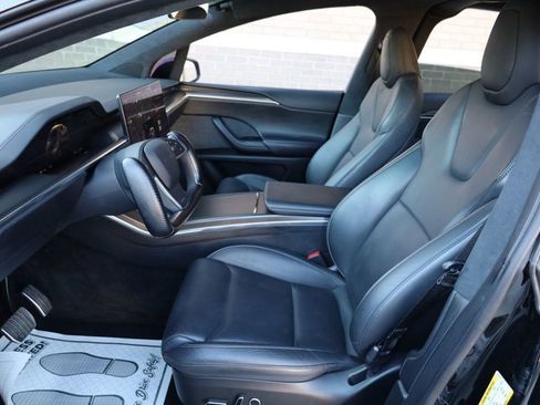 Used 2022 Tesla Model X Plaid image 14