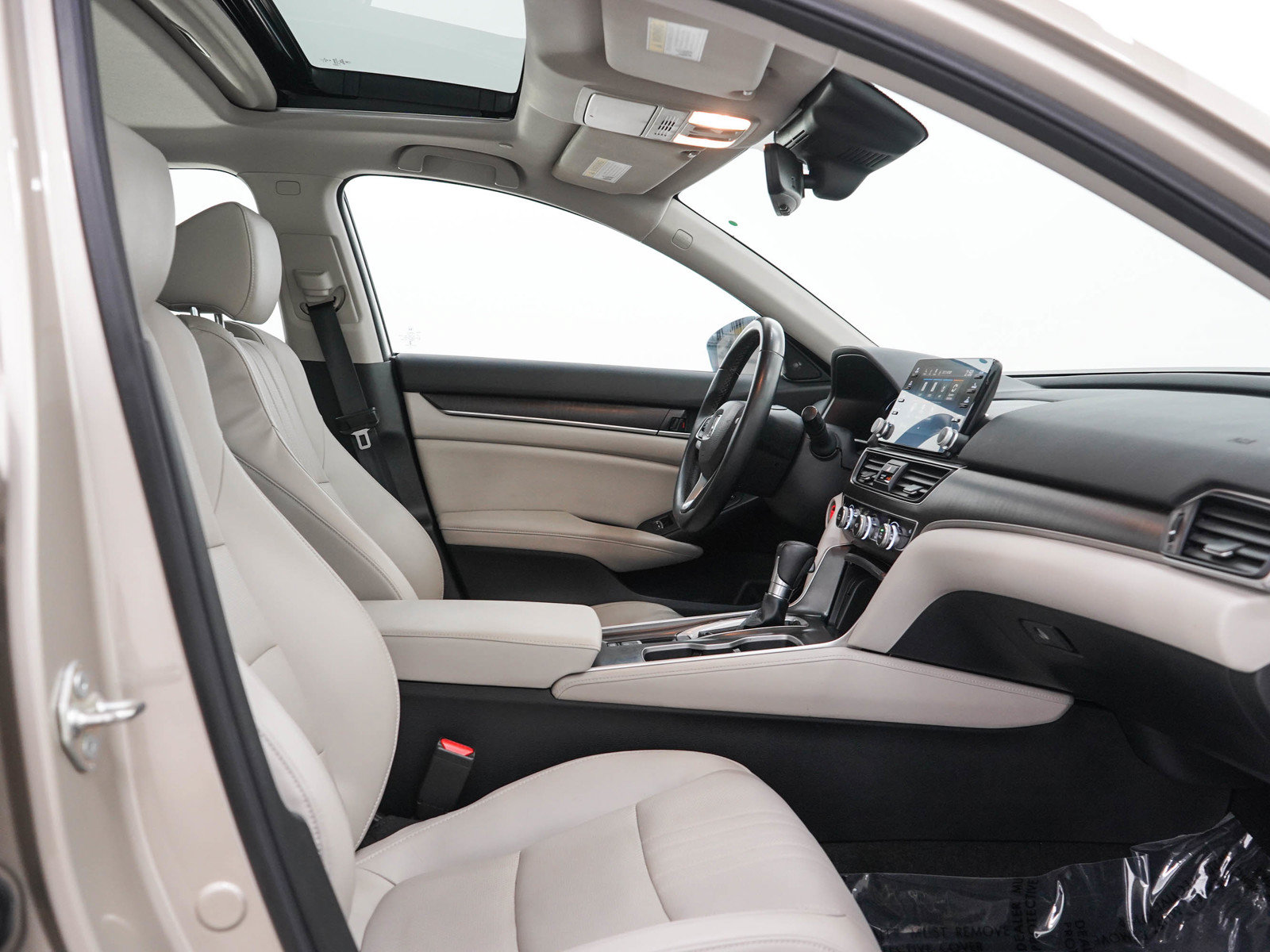 Used 2018 Honda Accord EX-L image 11