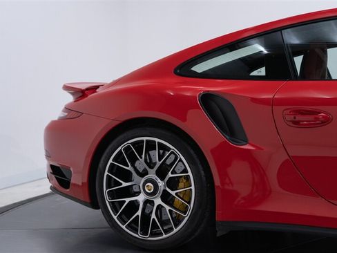 Used 2014 Porsche 911 Turbo S AWD/4WD image 30