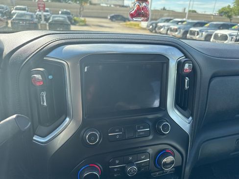 Used 2020 Chevrolet Silverado 1500 LT w/ Texas Edition image 11