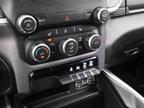 Used 2022 RAM 1500 Big Horn image 25