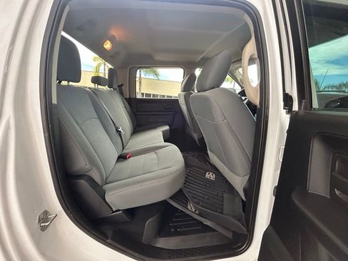 Used 2018 RAM 3500 Tradesman w/ Chrome Appearance Group image 39