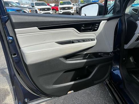 Used 2021 Honda Odyssey Touring image 15