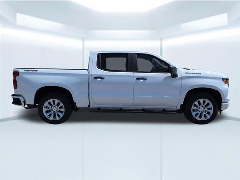 New 2026 Chevrolet Silverado 1500 Custom image 18
