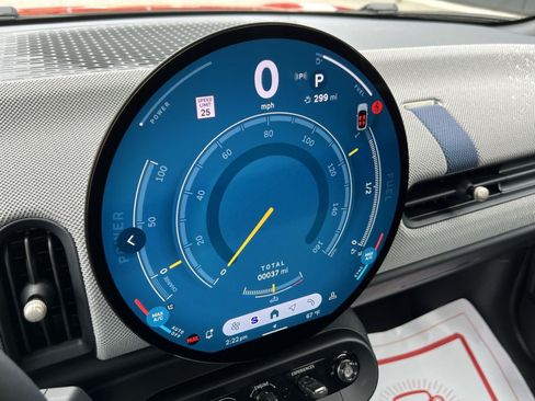 Certified 2025 MINI Cooper S FWD image 22