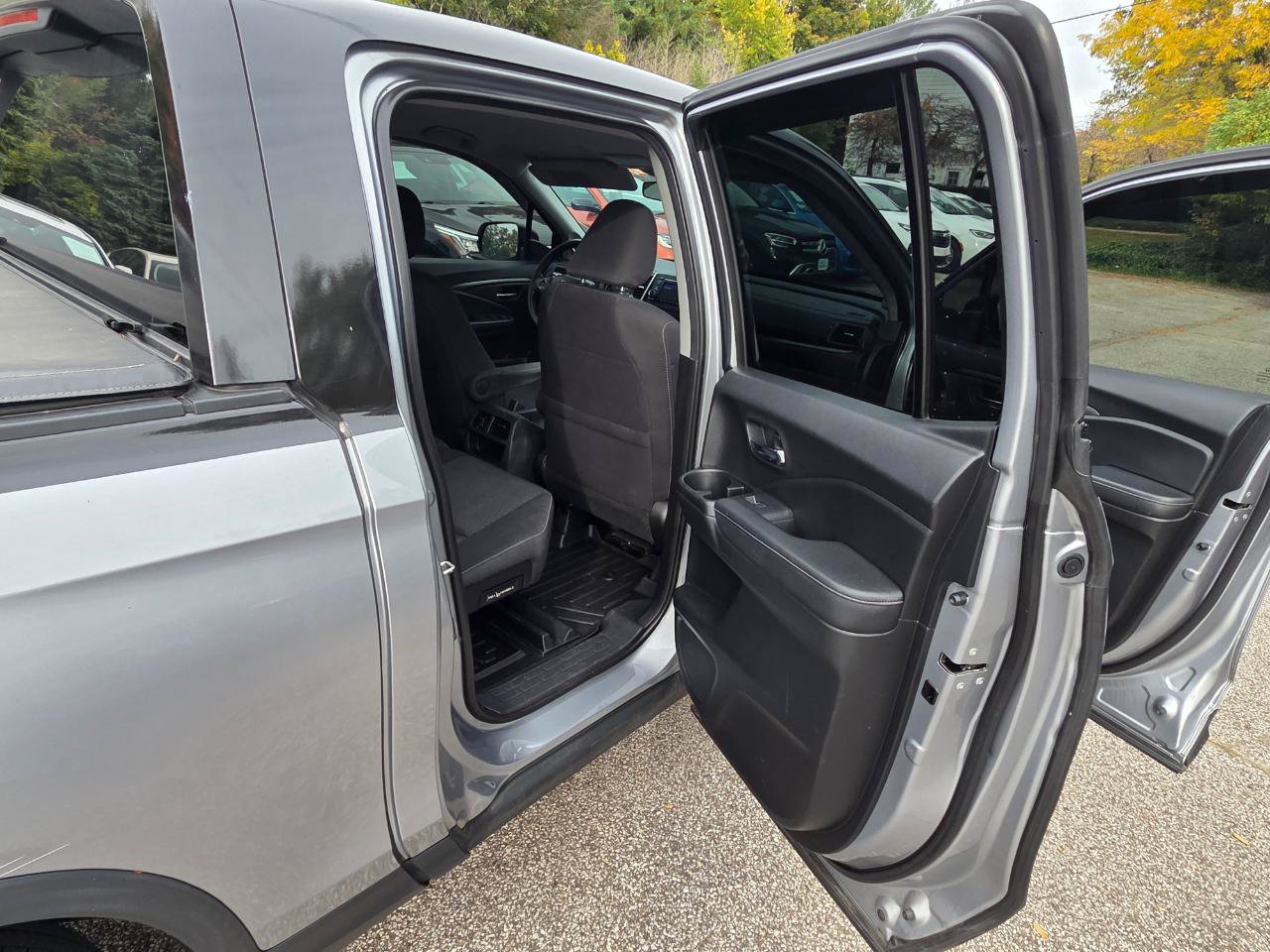 Used 2017 Honda Ridgeline RTL image 13