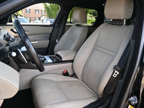 Used 2020 Land Rover Range Rover Velar R-Dynamic S AWD/4WD image 16