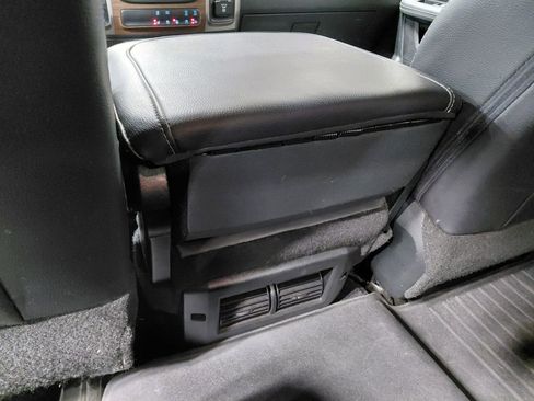 Certified 2018 RAM 1500 Laramie image 43