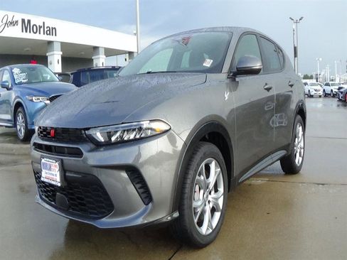 Used 2024 Dodge Hornet R/T image 2