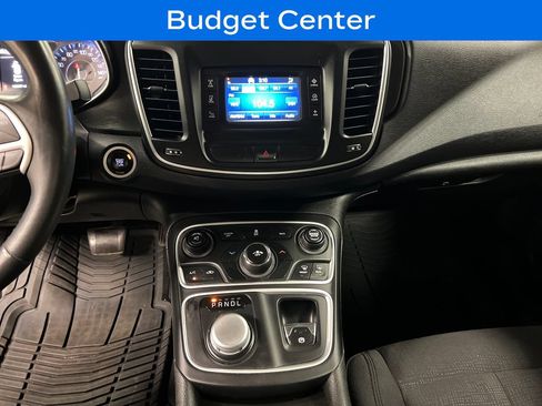Used 2015 Chrysler 200 Limited w/ Convenience Group FWD image 22