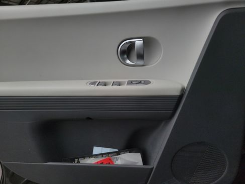 Certified 2022 Hyundai Ioniq 5 SE image 20