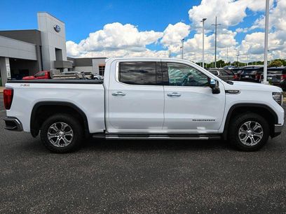 Used 2022 GMC Sierra 1500 SLT w/ SLT Convenience Package