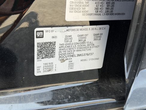 Used 2021 Chevrolet Silverado 1500 High Country w/ Technology Package AWD/4WD image 17
