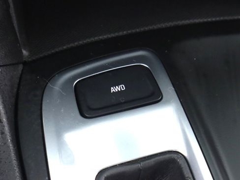 Used 2020 Chevrolet Equinox LS w/ LPO, Cargo Package AWD/4WD image 25