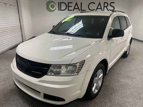 Used 2013 Dodge Journey SE image 1