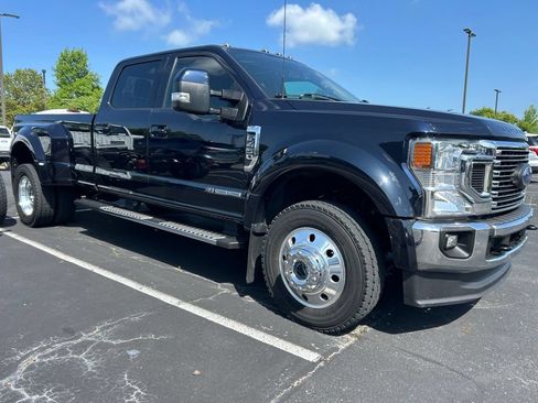 Used 2021 Ford F450 Lariat w/ Lariat Ultimate Package AWD/4WD image 2