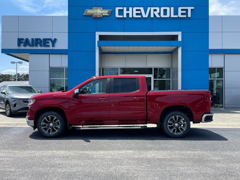 Used 2023 Chevrolet Silverado 1500 LT w/ All Star Edition Plus RWD image 2