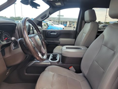 Used 2021 Chevrolet Silverado 1500 LTZ w/ LTZ Premium Package AWD/4WD image 7