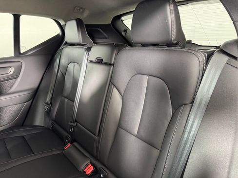 Certified 2023 Volvo XC40 B5 Core w/ Convenience Package AWD/4WD image 14