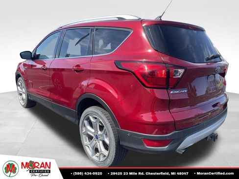 Used 2019 Ford Escape Titanium AWD/4WD image 2