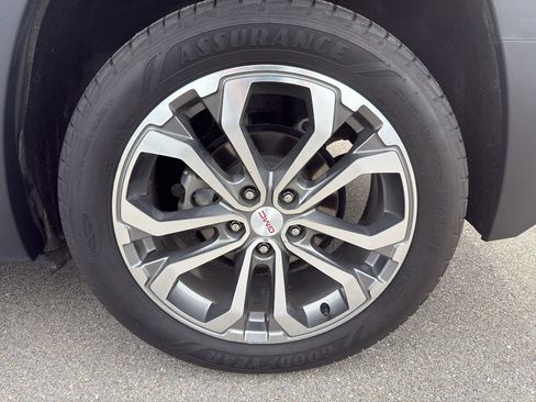 Used 2019 GMC Terrain SLT w/ Preferred Package FWD image 15