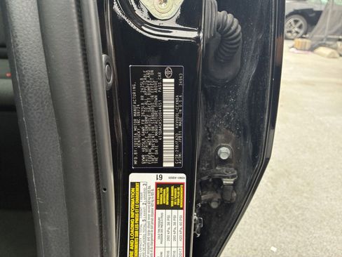 Used 2025 Toyota Camry LE image 27