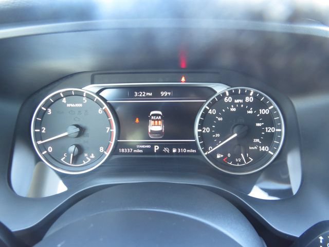 Used 2024 Nissan Rogue SV w/ SV Premium Package FWD image 20
