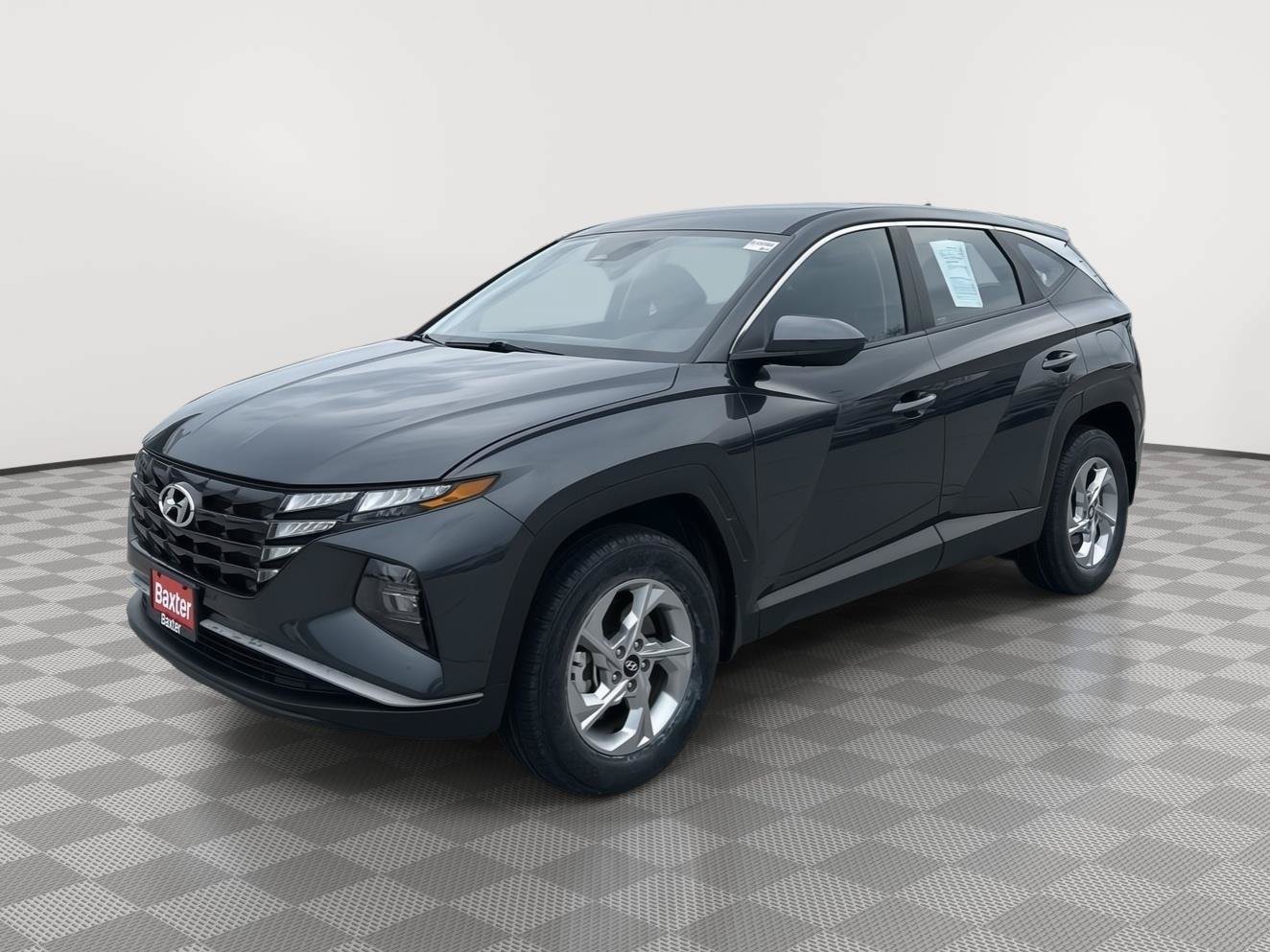Used 2023 Hyundai Tucson SE AWD/4WD image 4