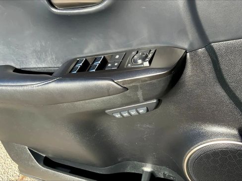 Used 2019 Lexus NX 300h AWD image 32