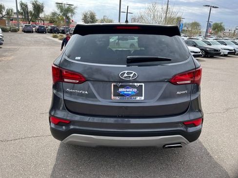Used 2018 Hyundai Santa Fe Sport image 10