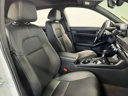 Used 2024 Honda Civic Sport Touring image 10