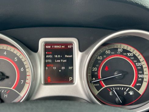 Used 2017 Dodge Journey GT w/ Flexible Seating Group image 21