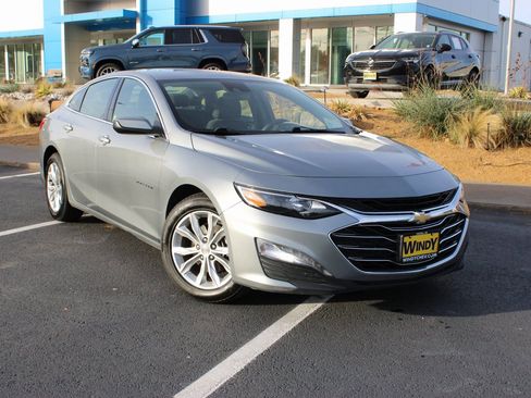 Used 2023 Chevrolet Malibu LT FWD image 2