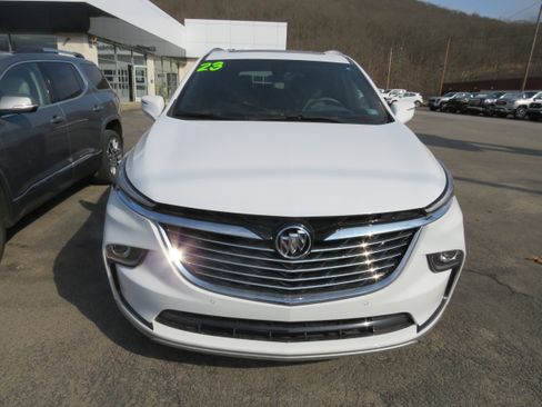 Used 2023 Buick Enclave Premium w/ Experience Buick Package image 2
