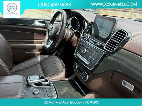 Used 2017 Mercedes-Benz GLS 450 4MATIC image 27
